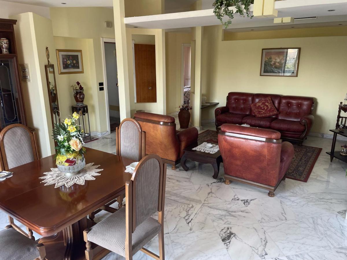 Apartamento Geltrude Avola Exterior foto