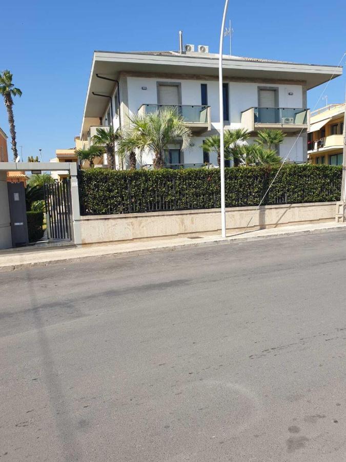 Apartamento Geltrude Avola Exterior foto