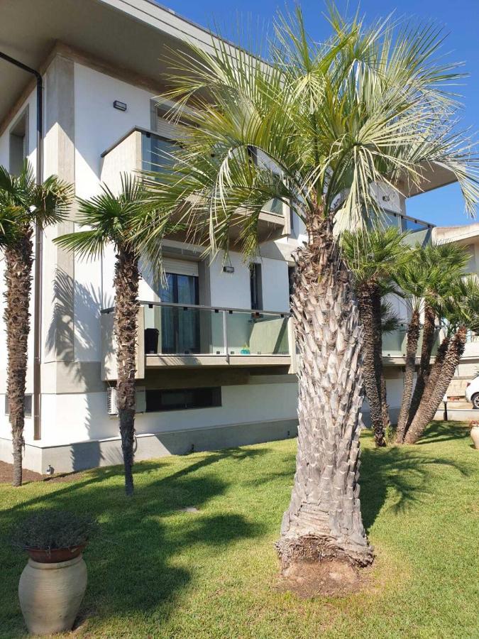 Apartamento Geltrude Avola Exterior foto